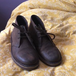 Brown Clark’s ankle boots